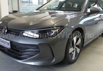 VW Passat 1.900 km 32.990 &euro; Wuppertal 42289