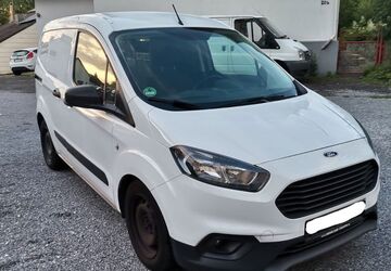 Ford Transit Courier 52.670 km 9.900 &euro; wuppertal 42327