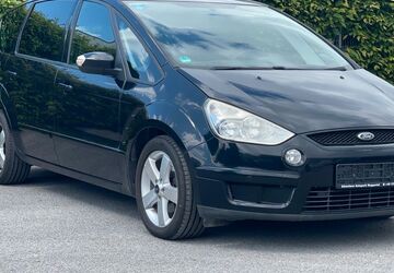 Ford S-Max 199.000 km 4.499 &euro; Wuppertal 42389