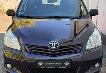 Toyota Verso 146.000 km 6.999 &euro; Wuppertal 42283