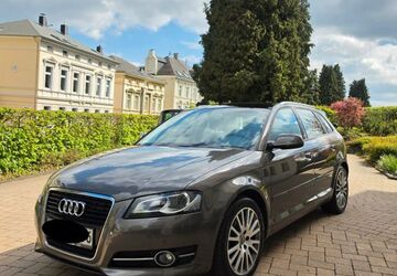 Audi A3 130.000 km 7.999 &euro; Wuppertal 42113