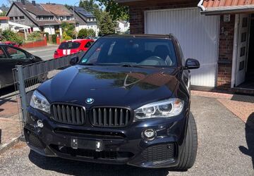 BMW X5 132.100 km 24.900 &euro; Wuppertal 42113