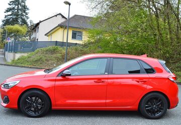 Hyundai i30 94.000 km 13.300 &euro; Wuppertal 42279
