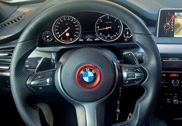 BMW X5 210.000 km 22.999 &euro; Wuppertal 42119