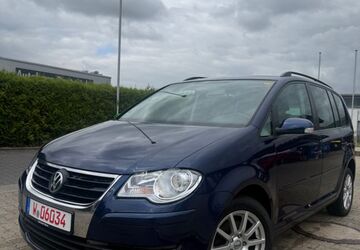 VW Touran 213.309 km 5.990 &euro; Wuppertal 42329