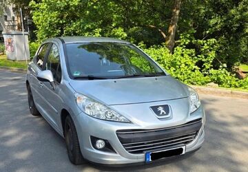 Peugeot 207 67.500 km 4.900 &euro; Wuppertal 42281