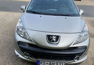 Peugeot 207 98.000 km 1.200 &euro; Wipperfűrth 51688