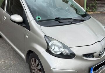 Toyota Aygo (X) 141.423 km 3.400 &euro; Wuppertal 42115