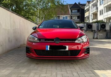 VW Golf 121.000 km 20.000 &euro; Wuppertal 42283