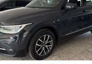 VW Tiguan 118.000 km 22.790 &euro; Wuppertal 42329