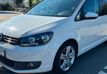 VW Touran 209.000 km 8.400 &euro; Wuppertal 42107