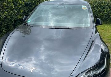 Tesla Model 3 35.000 km 32.900 &euro; Erkrath 40699