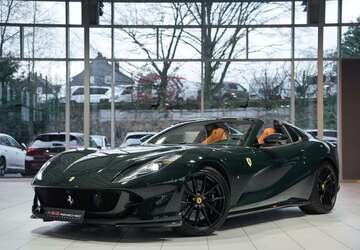 Ferrari 812 9.900 km 489.000 &euro; Remscheid/NRW 42855