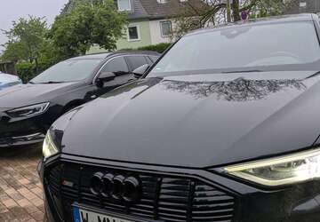 Audi e-tron 59.735 km 33.000 &euro; Wuppertal 42279