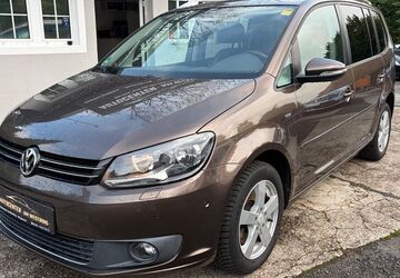 VW Touran 125.000 km 9.400 &euro; Wuppertal 42329