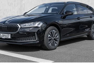 Skoda Superb 10.000 km 41.990 &euro; Düsseldorf 40549