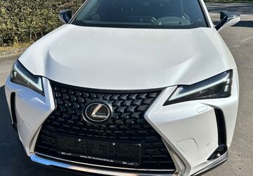 Lexus UX 21.247 km 31.249 &euro; Kürten 51515
