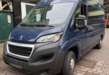 Peugeot Boxer 90.151 km 22.490 &euro; Wuppertal 42285