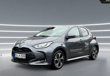 Toyota Yaris 8.900 km 25.790 &euro; Remscheid 42859