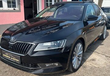 Skoda Superb 156.000 km 15.900 &euro; Wuppertal 42329