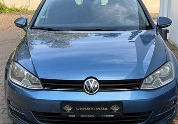 VW Golf 98.000 km 11.999 &euro; Wuppertal 42283