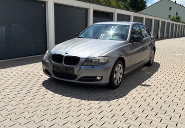 BMW 318 221.500 km 2.500 &euro; Wipperfürth 51688