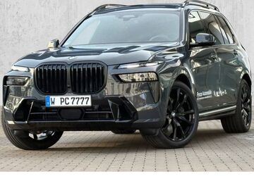 BMW X7 8.358 km 101.880 &euro; Wuppertal 42117