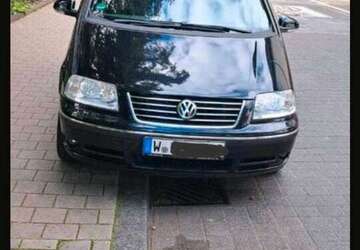 VW Sharan 201.000 km 5.200 &euro; Wuppertal 42119