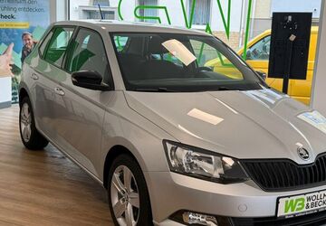Skoda Fabia 50.106 km 8.990 &euro; Wuppertal 42289