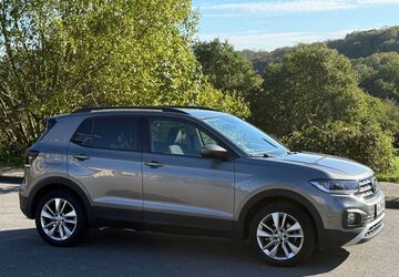 VW T-Cross 33.200 km 16.750 &euro; Wuppertal 42113