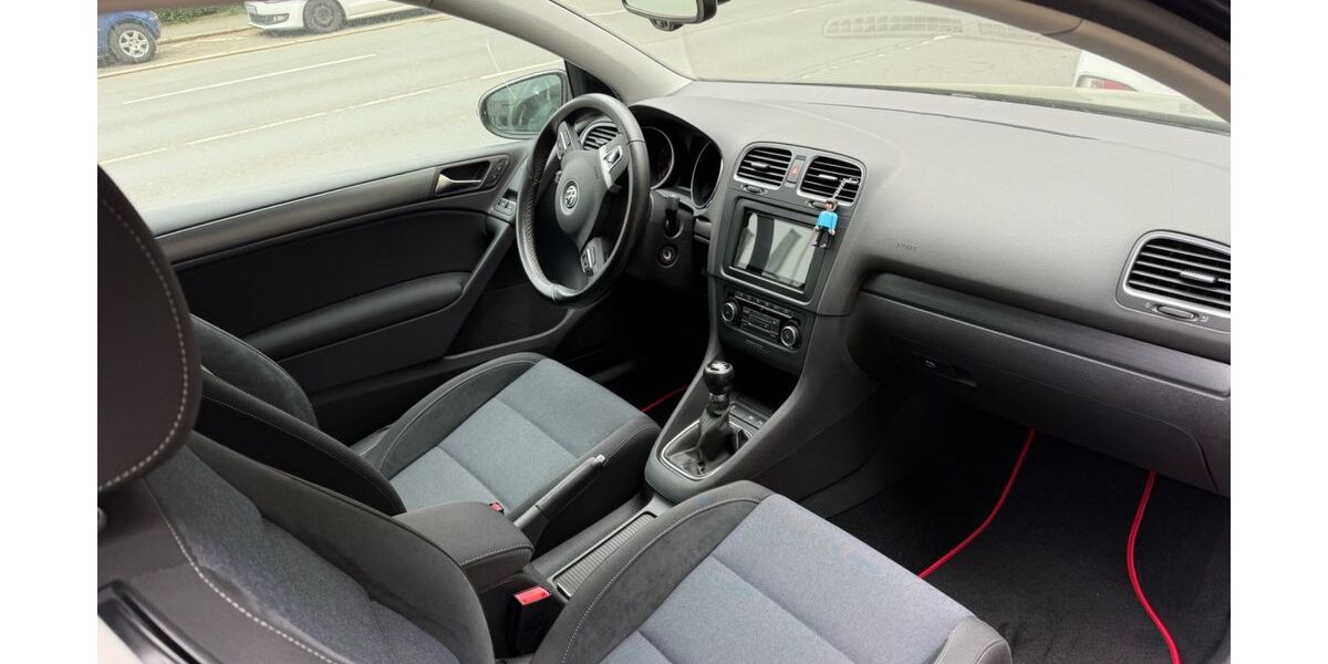 VW Golf 142.443 km 6.000 &euro; Wuppertal 42105