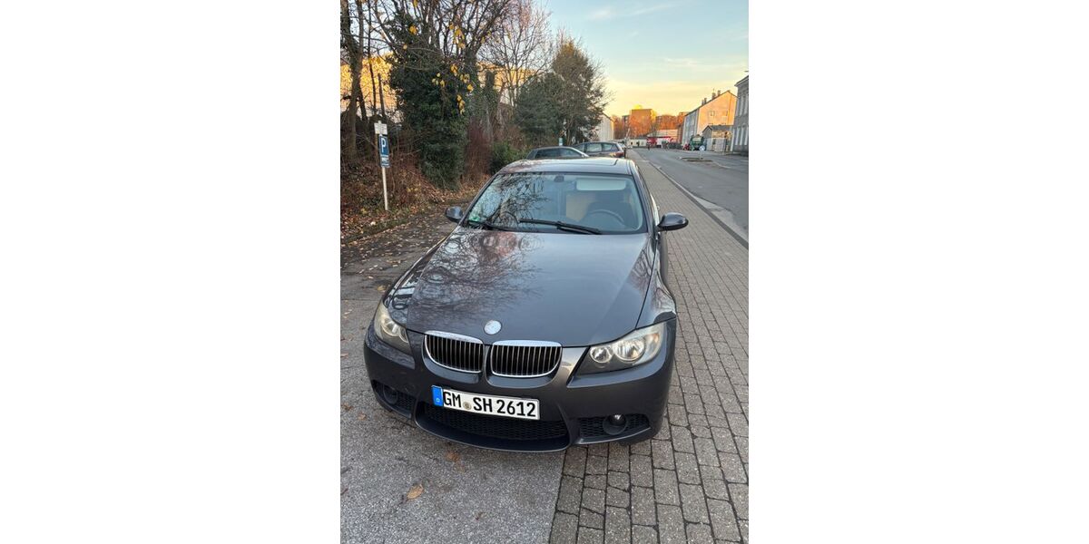 BMW 325 167.000 km 4.999 &euro; Wuppertal 42369