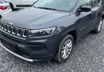 Jeep Compass 18.500 km 21.718 &euro; Düsseldorf 40229