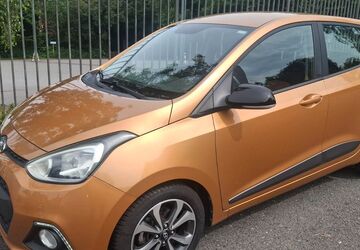 Hyundai i10 86.000 km 6.890 &euro; wuppertal 42277