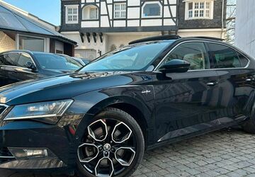 Skoda Superb 263.445 km 14.900 &euro; Wuppertal 42117
