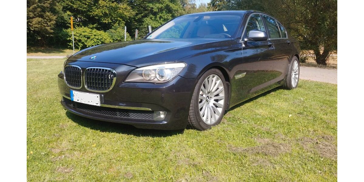 BMW 740 150.240 km 14.500 &euro; Bochum 44799