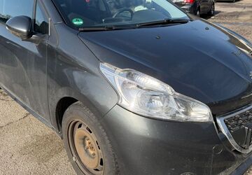 Peugeot 208 204.497 km 1.690 &euro; wuppertal 42285