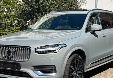 Volvo XC90 118.000 km 41.840 &euro; Düsseldorf 40468