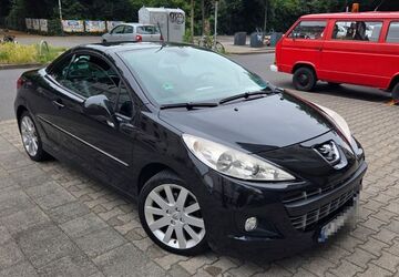 Peugeot 207 133.847 km 3.900 &euro; Düsseldorf 40477