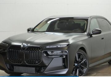BMW i7 15.170 km 114.970 &euro; Mülheim 45472