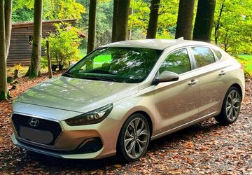 Hyundai i30 130.098 km 12.900 &euro; Wuppertal 42107