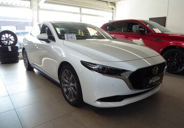 Mazda 3 3.774 km 24.990 &euro; Wuppertal 42327