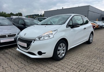 Peugeot 208 102.100 km 3.990 &euro; Wuppertal 42109