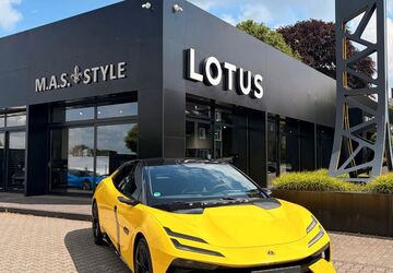 Lotus Emeya 6.490 km 99.999 &euro; Wuppertal 42349