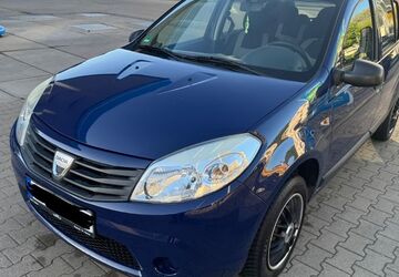 Dacia Sandero 147.982 km 3.200 &euro; Wuppertal 42285