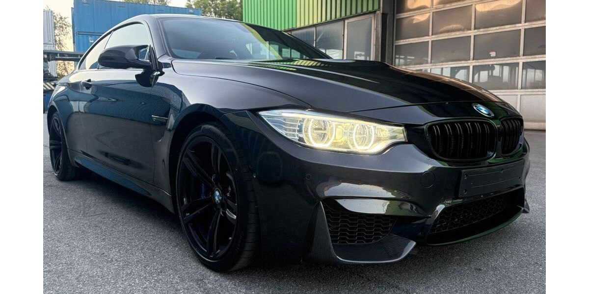 BMW M4 69.018 km 41.999 &euro; Essen 45326