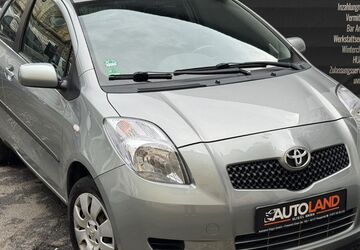 Toyota Yaris 72.000 km 4.999 &euro; Wuppertal 42117