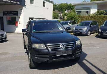 VW Touareg 213.000 km 2.000 &euro; Wuppertal 42327